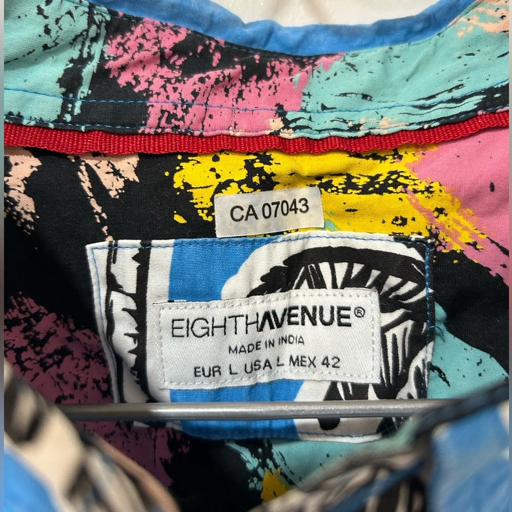 Hawaiian Button Down - Picture 2 of 3